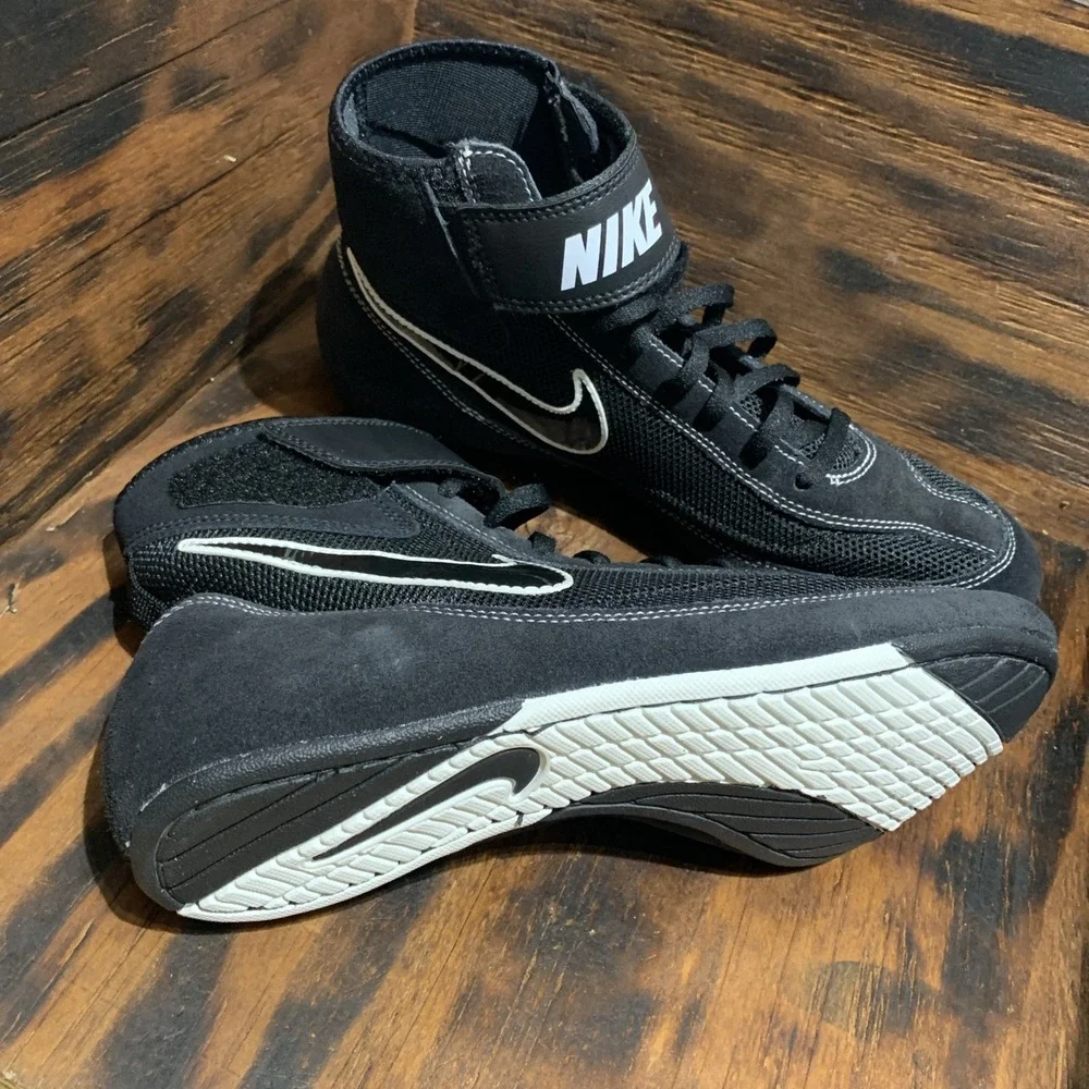 Nike SideSweep VII Wrestling Black White Sneakers 366683-001 Mens Size 10